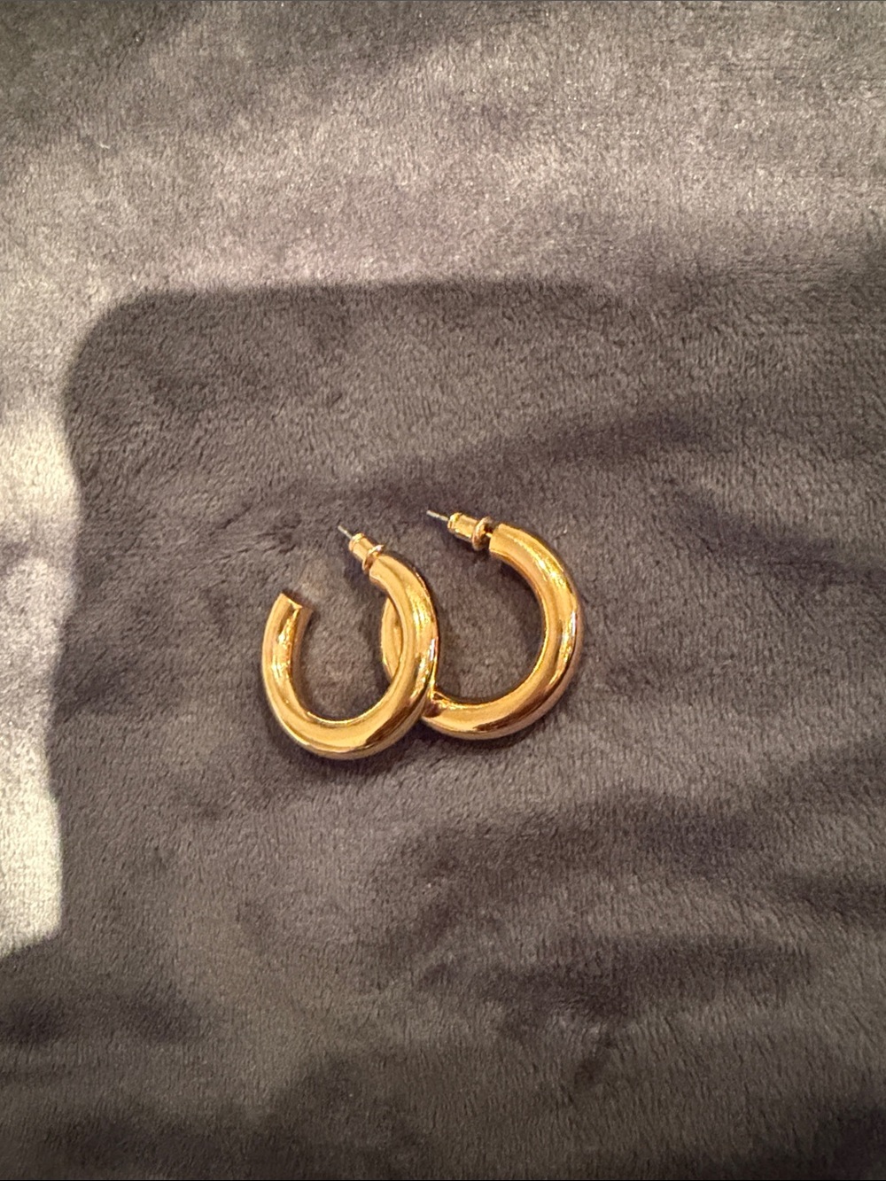 Gold Chunky Hoop Earrings - Women's Jewelry